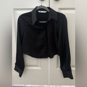 Zara Women's Black Crop Satin Shirt size S